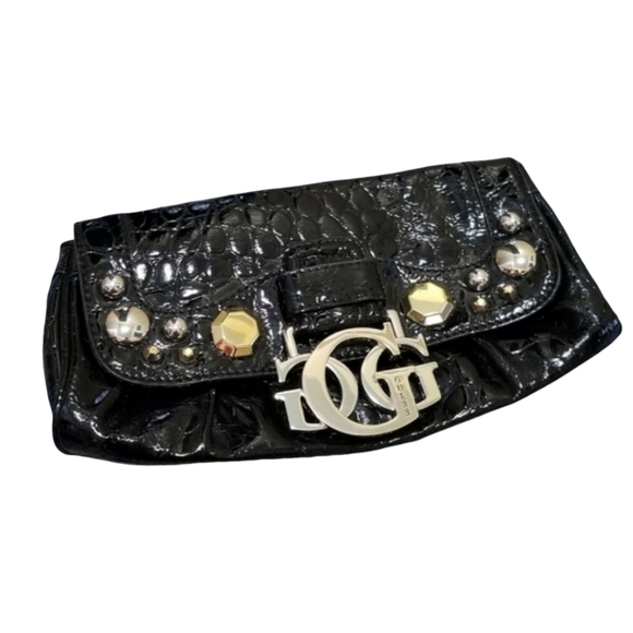 Guess Studded Clutch Black Patent Faux Leather - Picture 1 of 6